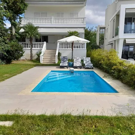 Divine Villa