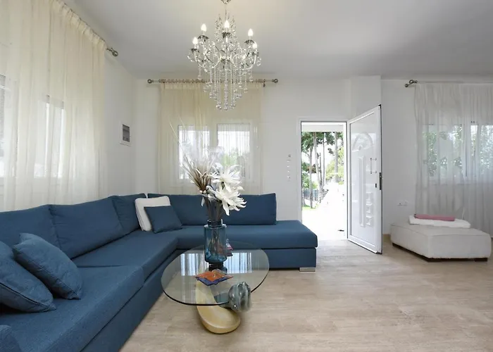 Divine Villa Toróni