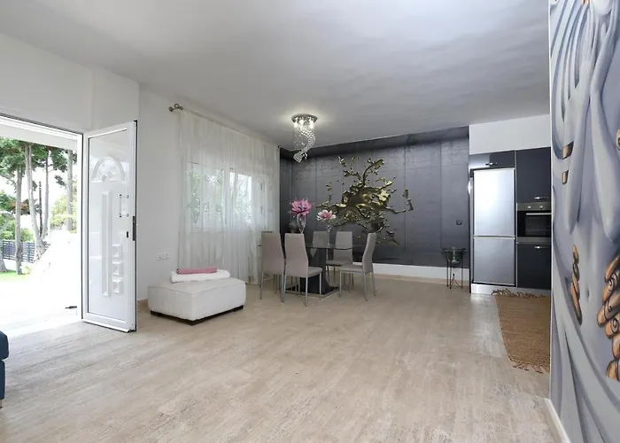 Divine Villa